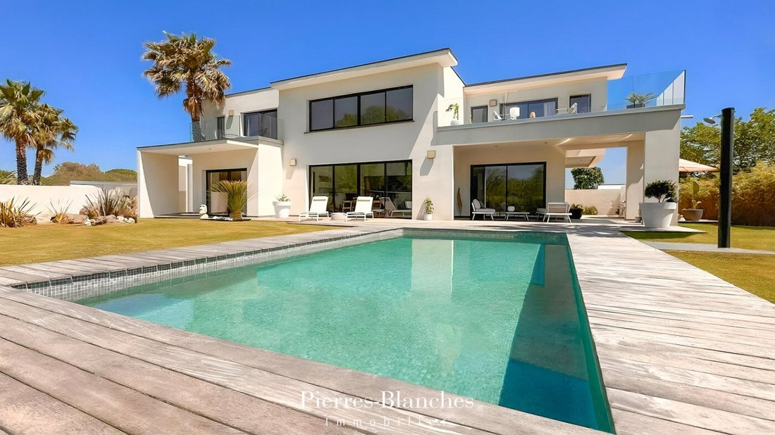 Villa in Cooperative, Agde, France 2 - 16246984