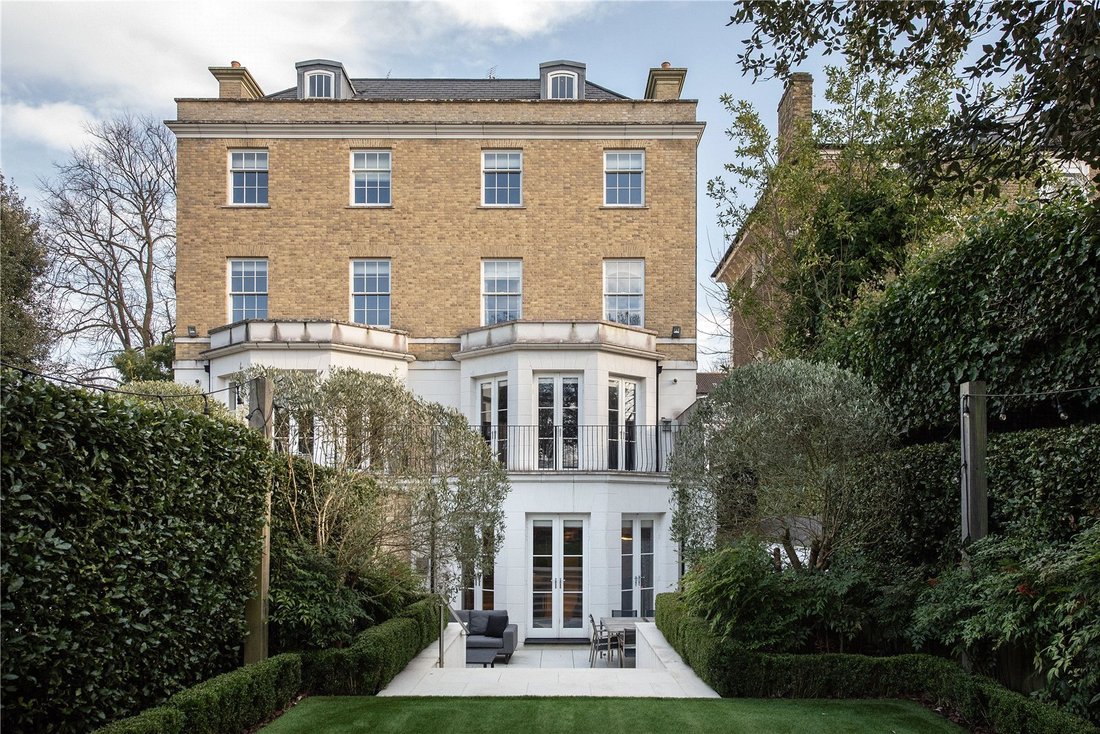 House in Holly Village, Haringey, England 1 - 16251024