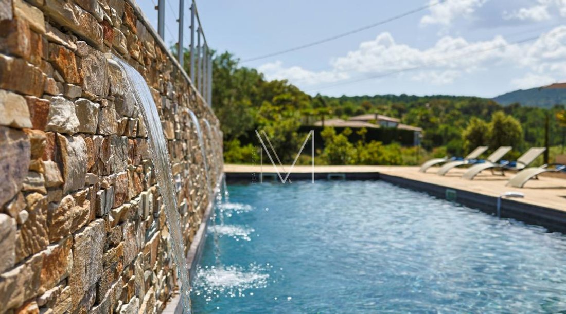 Villa in Le Plan-de-la-Tour, Provence-Alpes-Côte d'Azur, France 5 - 16246807