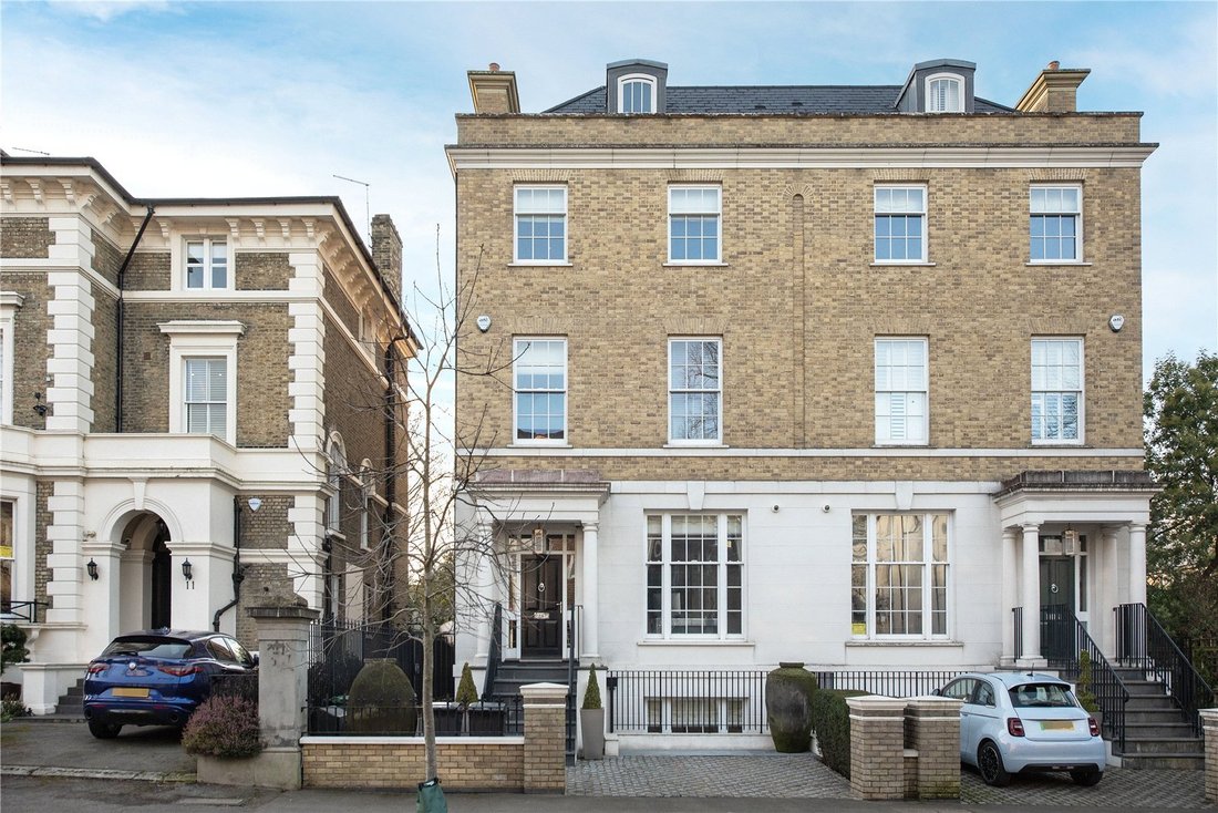House in Holly Village, Haringey, England 3 - 16251024