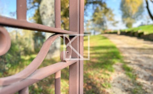 Castle for Sale in Saint-Pierre-des-Échaubrognes, Nouvelle-Aquitaine, France