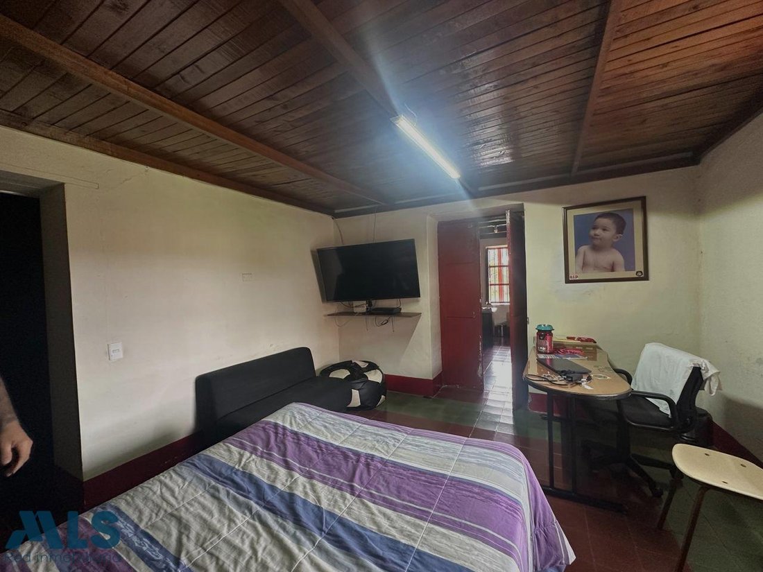 Finca in La Estrella, Antioquia, Colombia 3 - 16248698