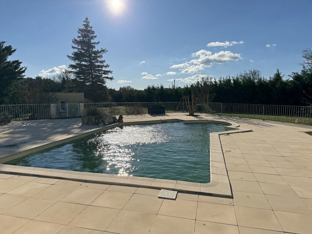 Villa in Grignan, Auvergne-Rhône-Alpes, France 2 - 16247347