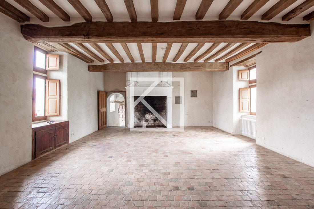 A 15th-Century Stone Dream: Where Time Whispers in Pays de la Loire