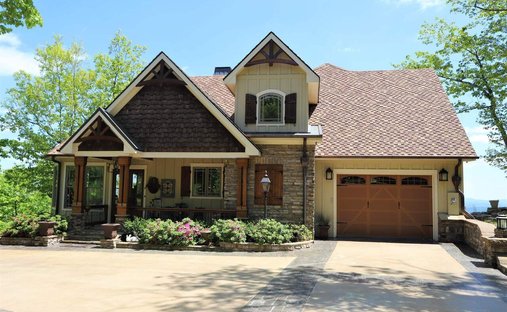 House in Menlo, Georgia, United States 1
