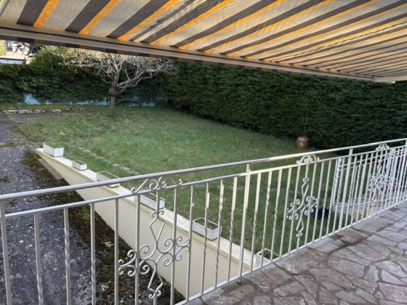 House in Forêt, Saint-Germain-en-Laye, France 3 - 16066377