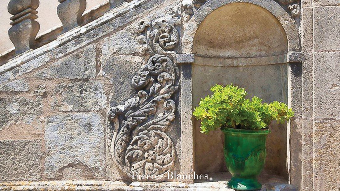 Molière’s Muse: A 160-Hectare Wine Kingdom in Pézenas’ Golden Light
