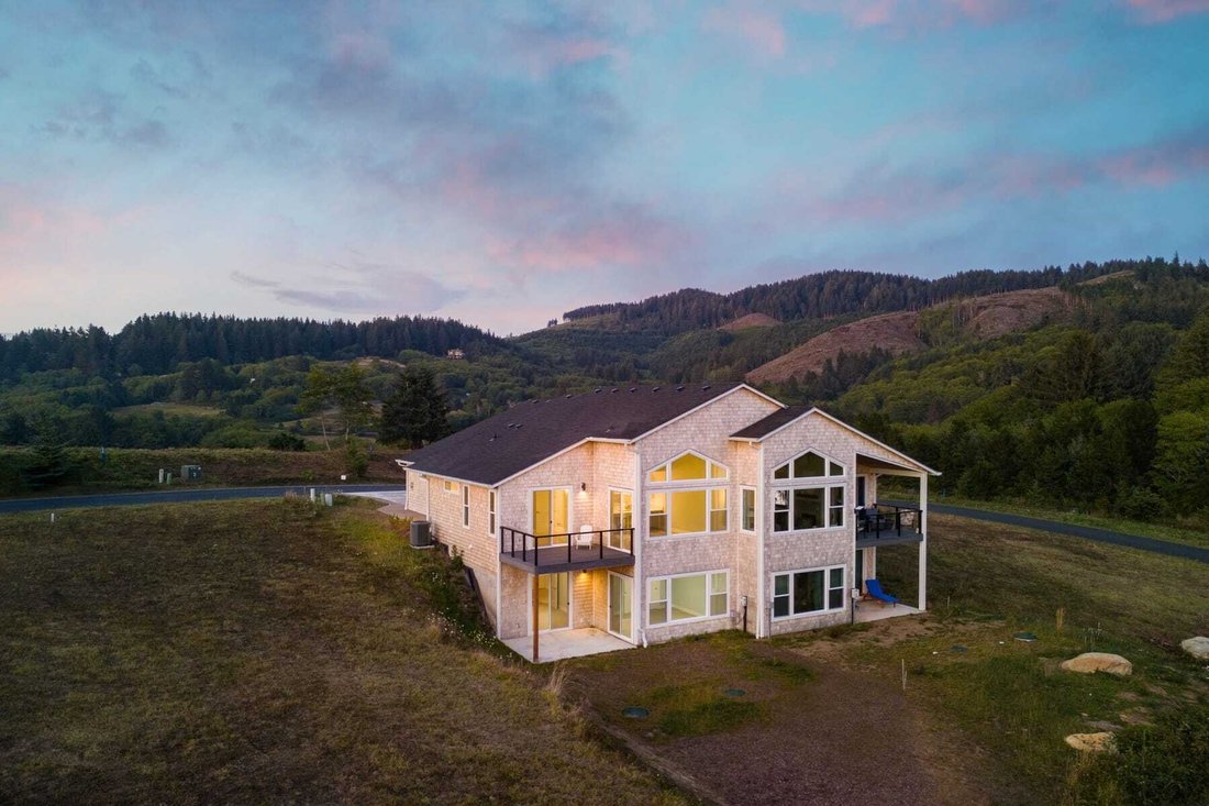 Condo in Neskowin, Oregon, United States 1 - 16252692