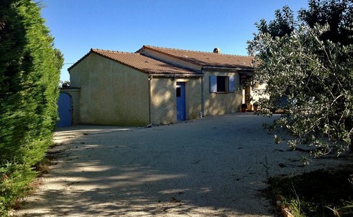 Villa a Grignan, Auvergne-Rodano-Alpi, Francia 1