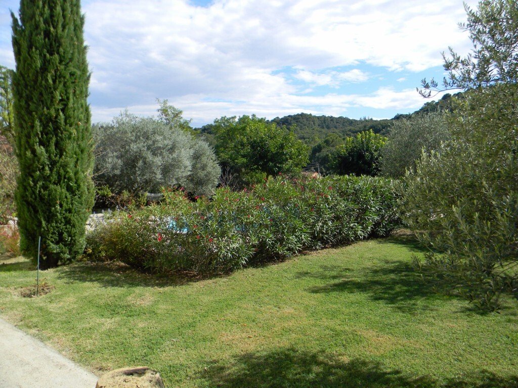 Land in Ville-Basse, Montelimar, France 3 - 16247394
