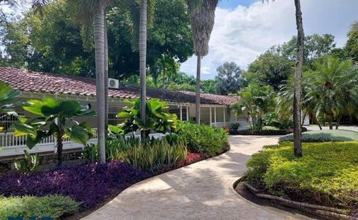 Finca à Medellín, Antioquia, Colombie 1