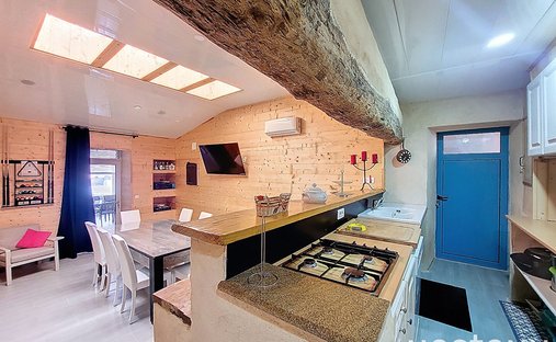 Castle for Sale in Lectoure, Occitanie, France