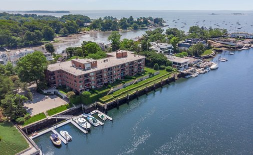 Co Op in Greenwich, Connecticut, United States 1