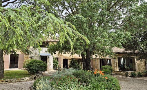 House in Ville-Basse, Montelimar, France 1