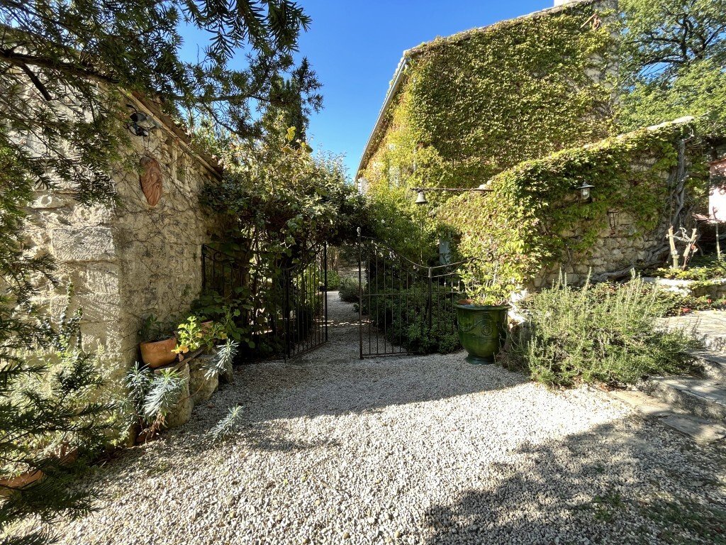 House in Grignan, Auvergne-Rhône-Alpes, France 5 - 16247275