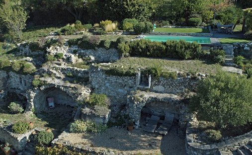 Barnes South Drôme Sumptuous Renovated Medieval Castle Panoramic View Swimming Pool