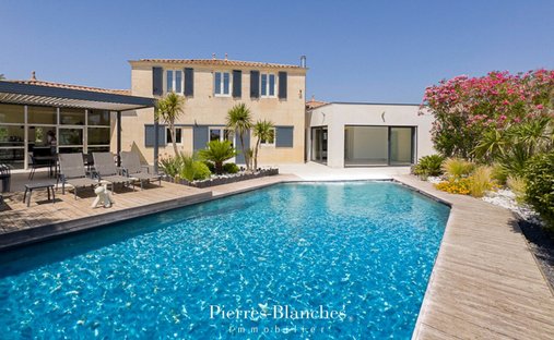 House in Nord, Pezenas, France 1