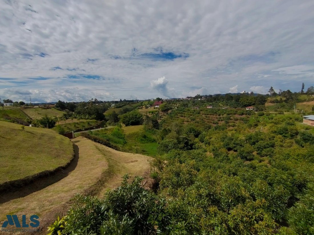 Finca in Rionegro, Antioquia, Colombia 2 - 16248813