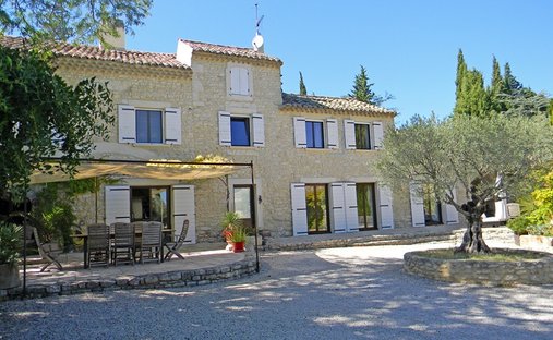 Maison à Grignan, Auvergne-Rhône-Alpes, France 1