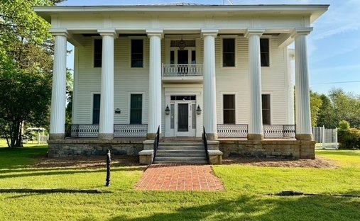 House in Lexington, Georgia, United States 1