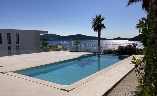 Apartment in Razanj, Sibenik-Knin County, Croatia 1