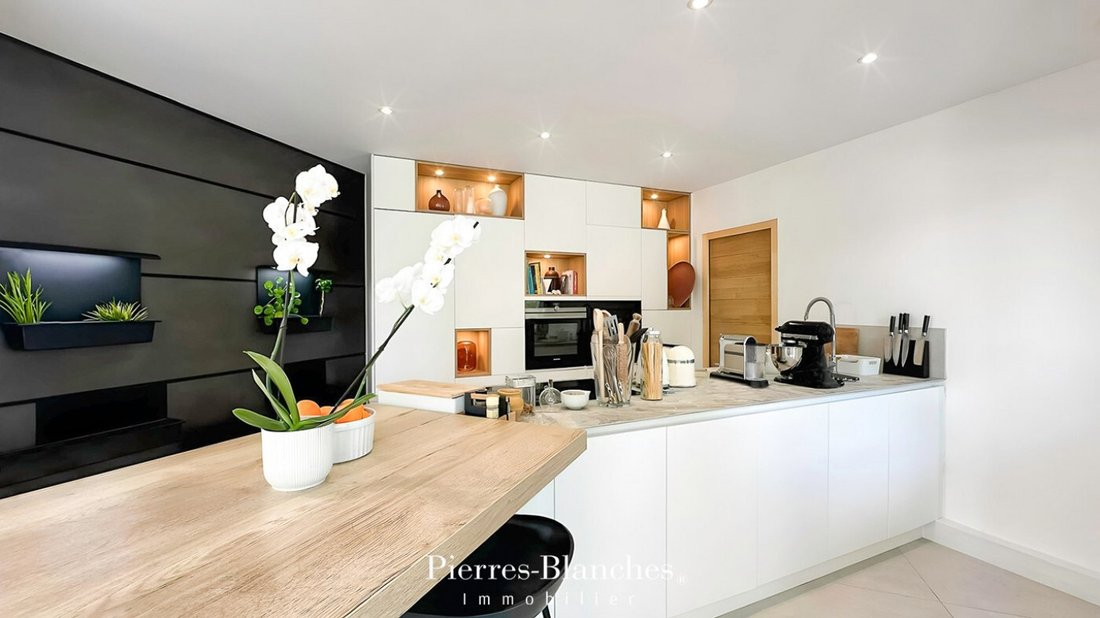 Villa in Sommieres, Occitania, France 5 - 16247233