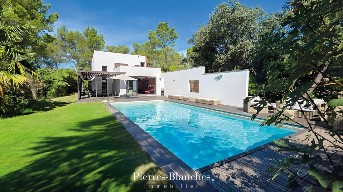 Villa in Camplanier, Nimes, France 1 - 16248202