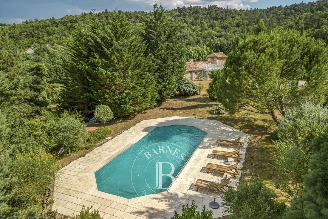 Estate in Sault, Provence-Alpes-Côte d'Azur, France 5 - 16253059