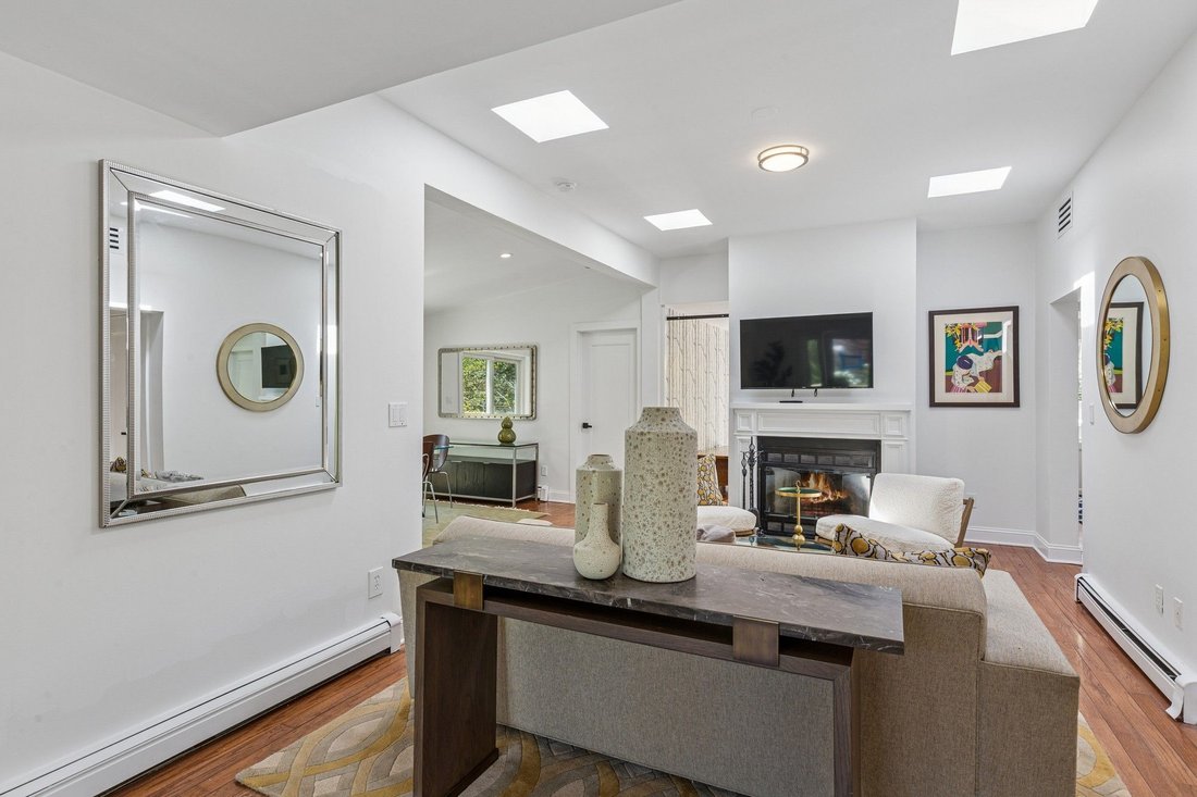 Sag Harbor, New York, United States 5 - 16251142