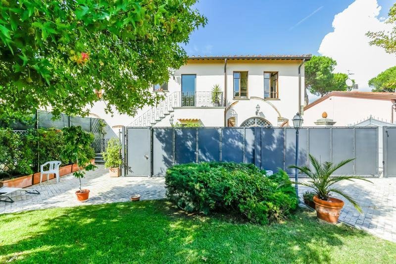 Townhouse in Pisa, Tuscany, Italy 3 - 16250844