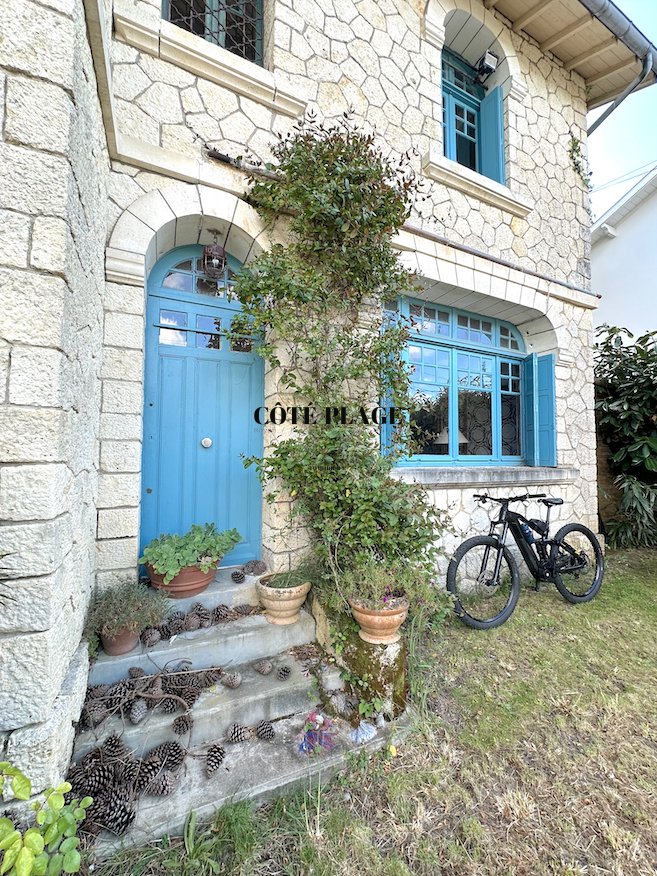 House in Saint-Palais-sur-Mer, Nouvelle-Aquitaine, France 5 - 16245625