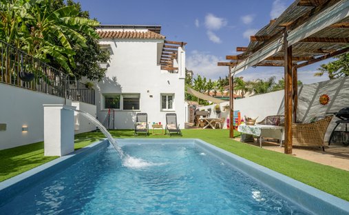 Villa à Nueva Andalucia, Marbella, Espagne 1