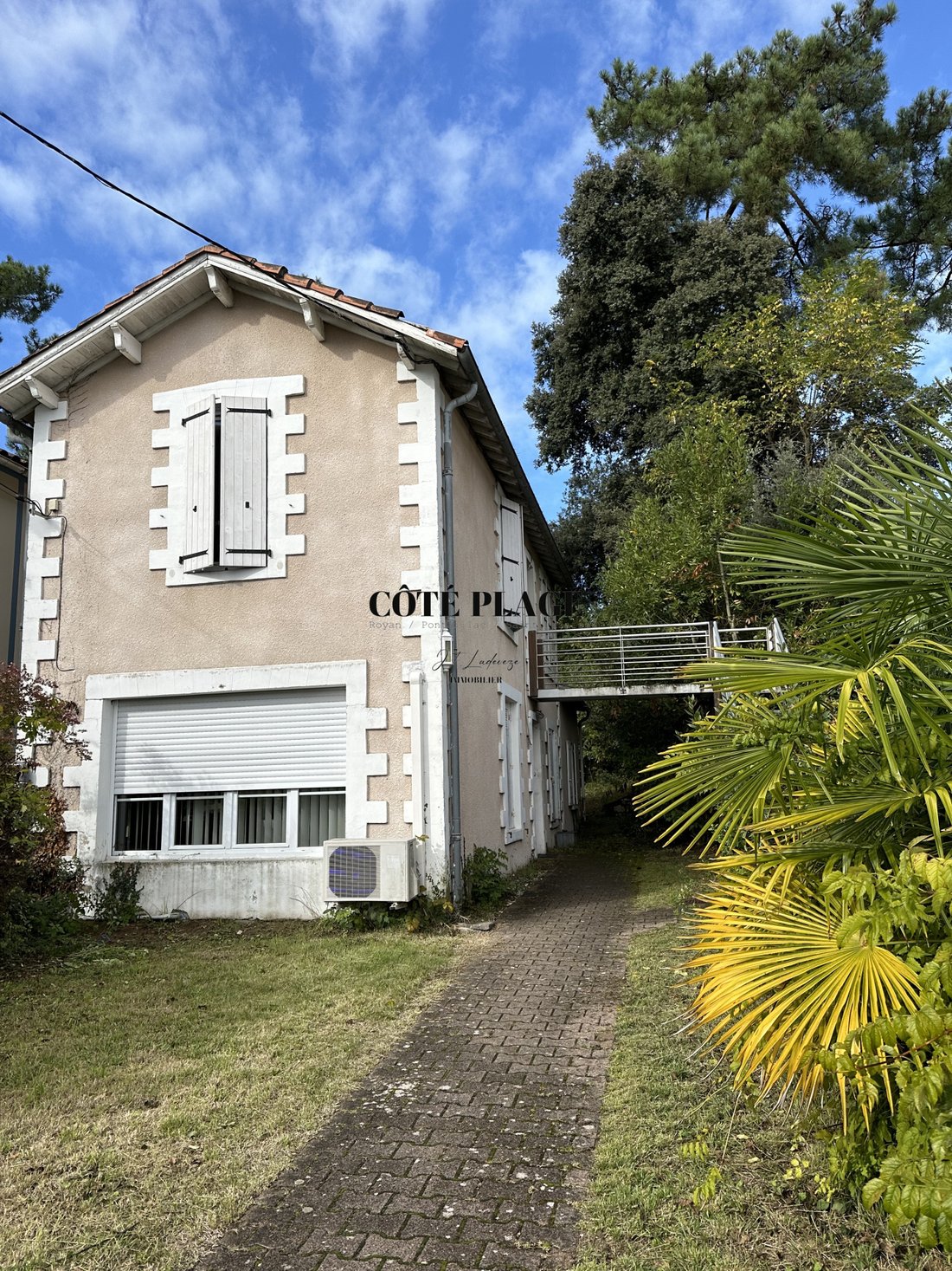 House in Saint-Palais-sur-Mer, Nouvelle-Aquitaine, France 2 - 16248026