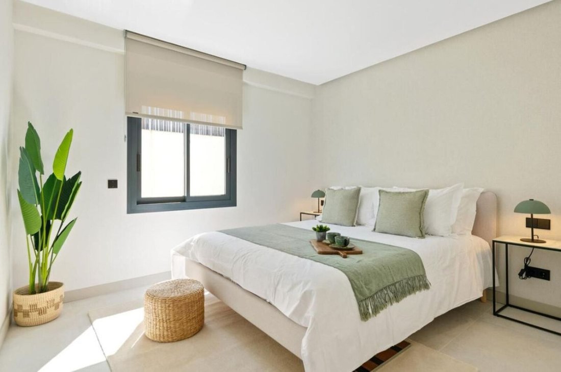 Penthouse in Marbella, Andalusia, Spain 5 - 16248975