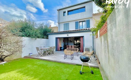 House in Bompard, 7e Arrondissement, Marseille 1