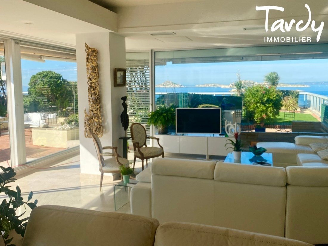 Apartment in Bompard, 7e Arrondissement, Marseille 1 - 16248211