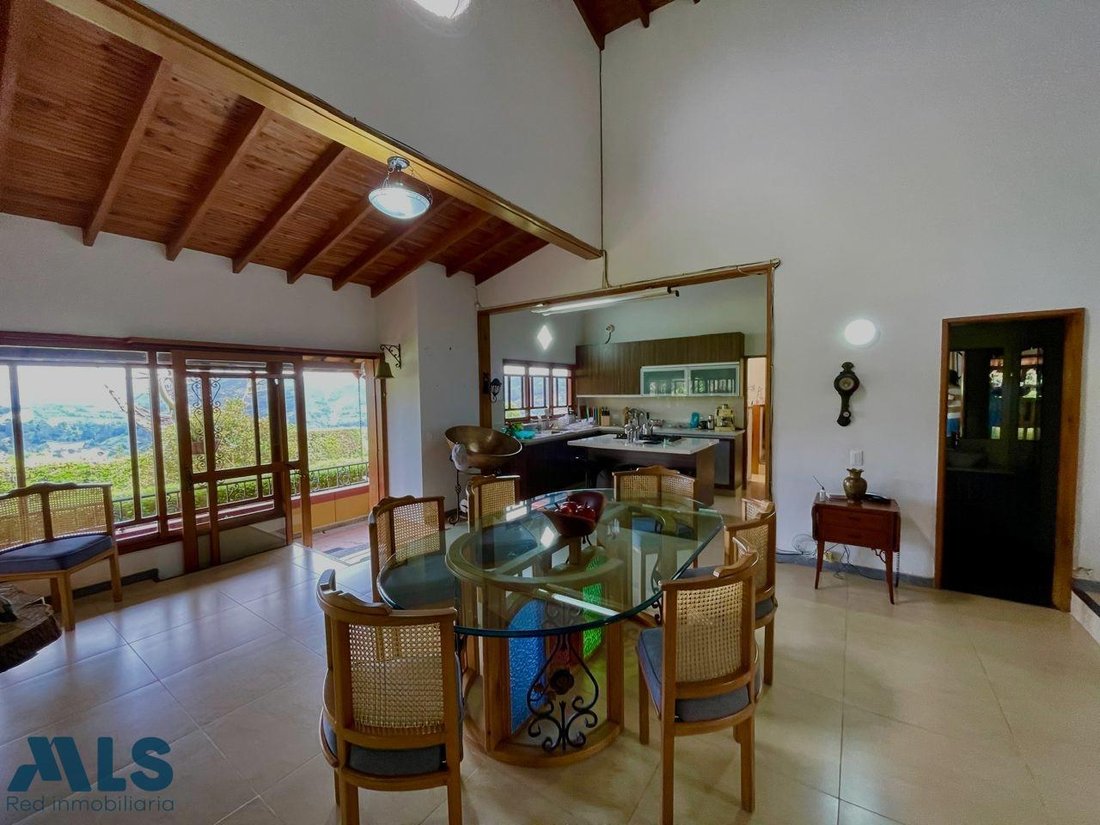 Finca in Medellín, Antioquia, Colombia 2 - 16248890