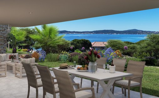 Apartment in Ville-Les Saquedes-Le Bouillonnet, Sainte-Maxime, France 1