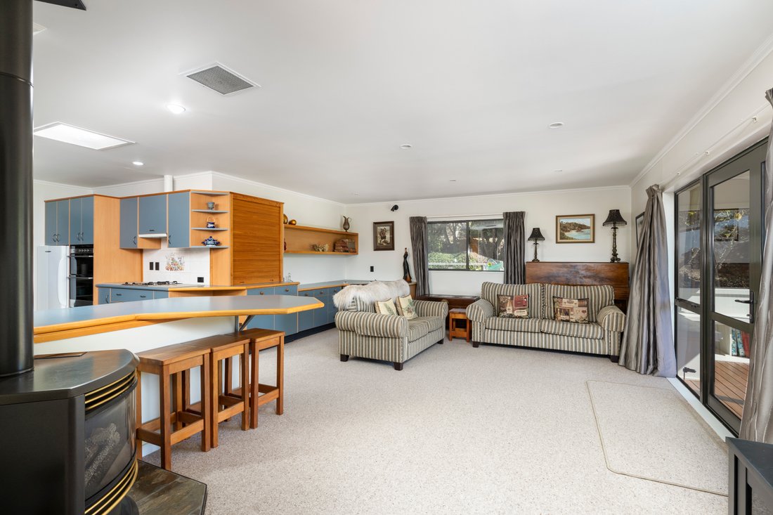 House in Riversdale Beach, Wellington, New Zealand 5 - 16251377