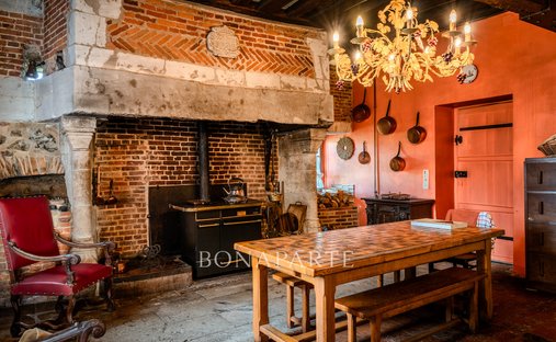 Castle for Sale in Mesnil-Panneville, Normandy, France