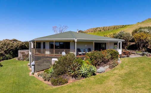 House in Riversdale Beach, Wellington, New Zealand 1
