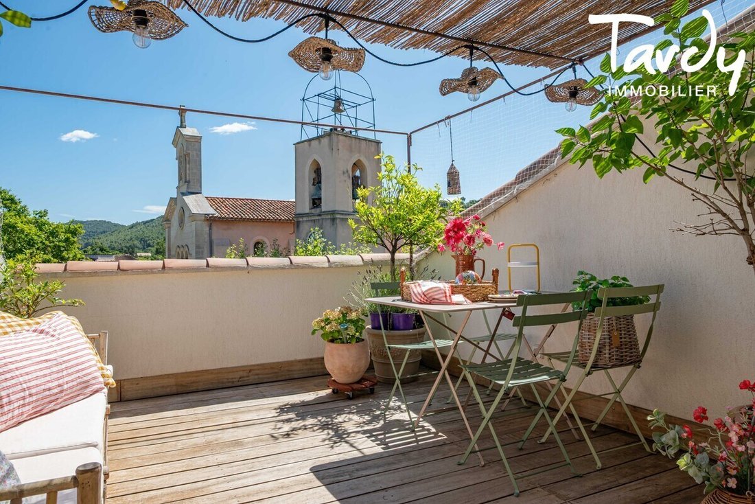 House in Saint-Cyr-sur-Mer, Provence-Alpes-Côte d'Azur, France 1 - 16249588