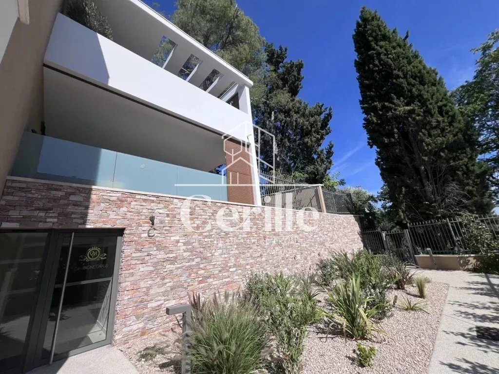 Apartment in Mazenod-Bellevue-Saint Donat-Banon, Aix-en-Provence, France 2 - 16249360