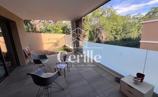 Apartment in Mazenod-Bellevue-Saint Donat-Banon, Aix-en-Provence, France 1