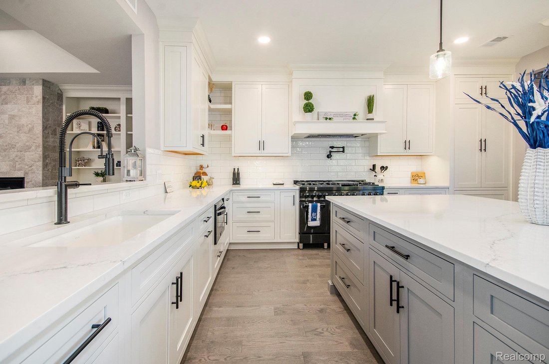 Condo in Rochester, Michigan, United States 2 - 16249654
