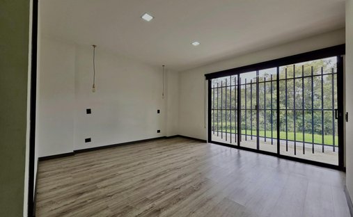 Finca in Envigado, Antioquia, Colombia 1