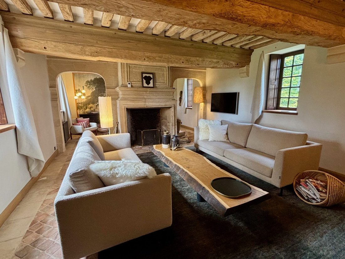 Whispers of Normandy: A Timeless Manor in Beuvron-en-Auge’s Golden Light
