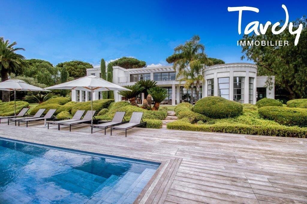 Villa in Zone Est Diffuse, Saint-Tropez, France 1 - 16249390