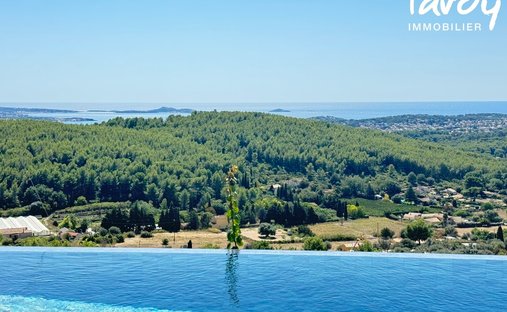 Villa in Nord, Sanary-sur-Mer, France 1