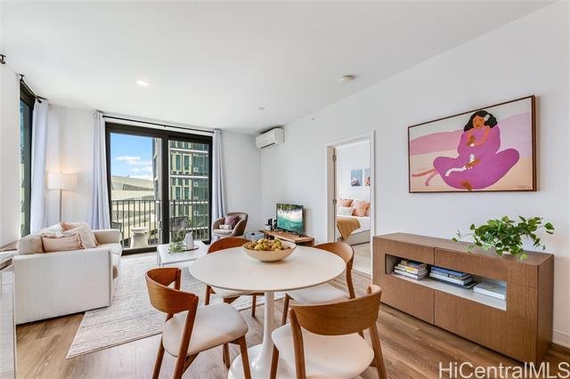 Condo in Honolulu, Hawaii, United States 2 - 16249957